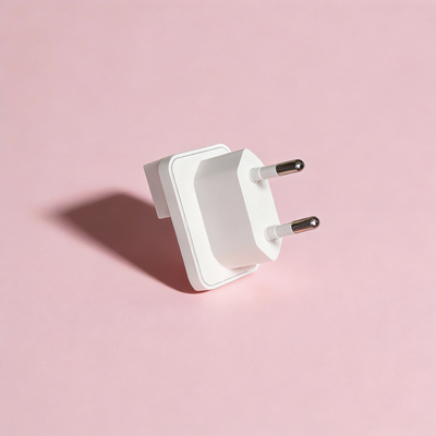 Bricbloc One EU adapter