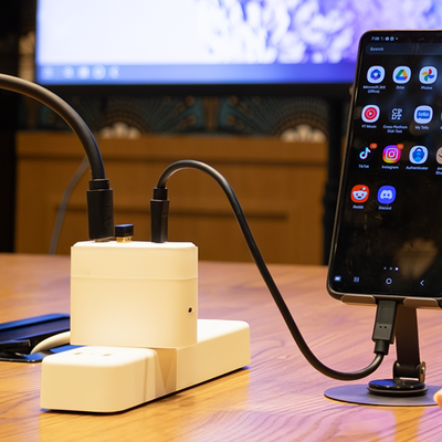 Hub + Charger