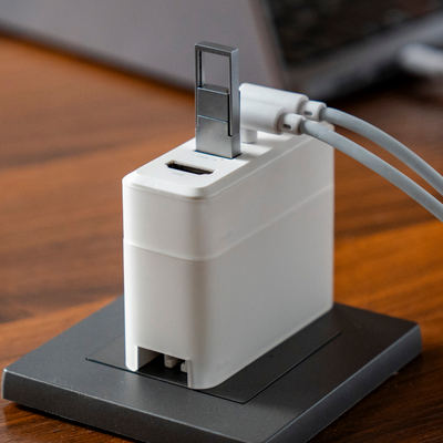 Hub + Charger