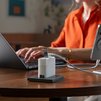 Hub + Charger